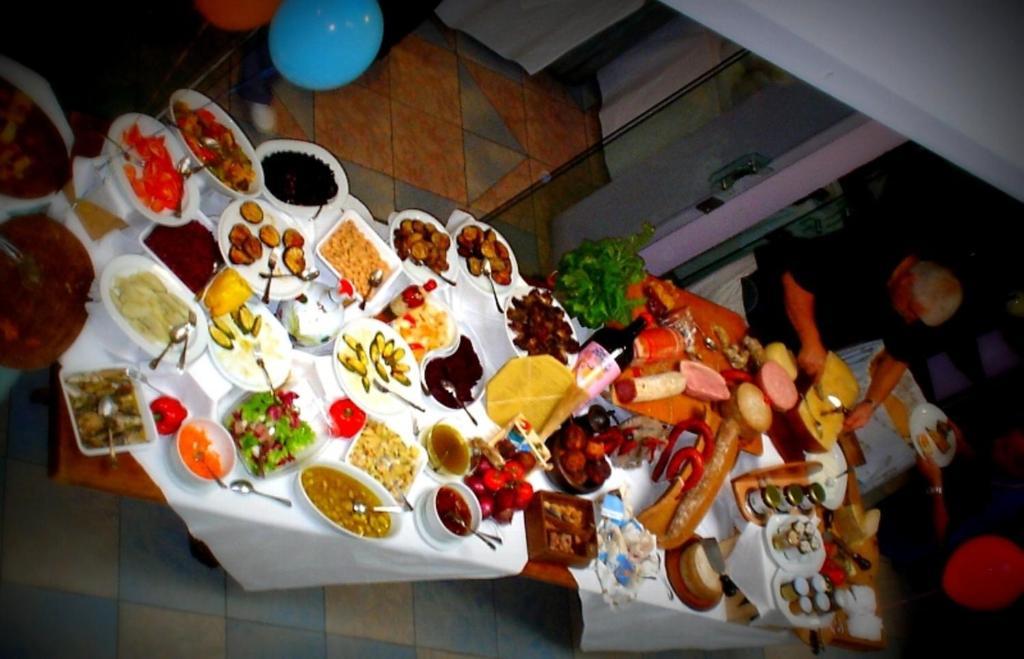 Hotel Sirena - B&B Чезенатіко Екстер'єр фото